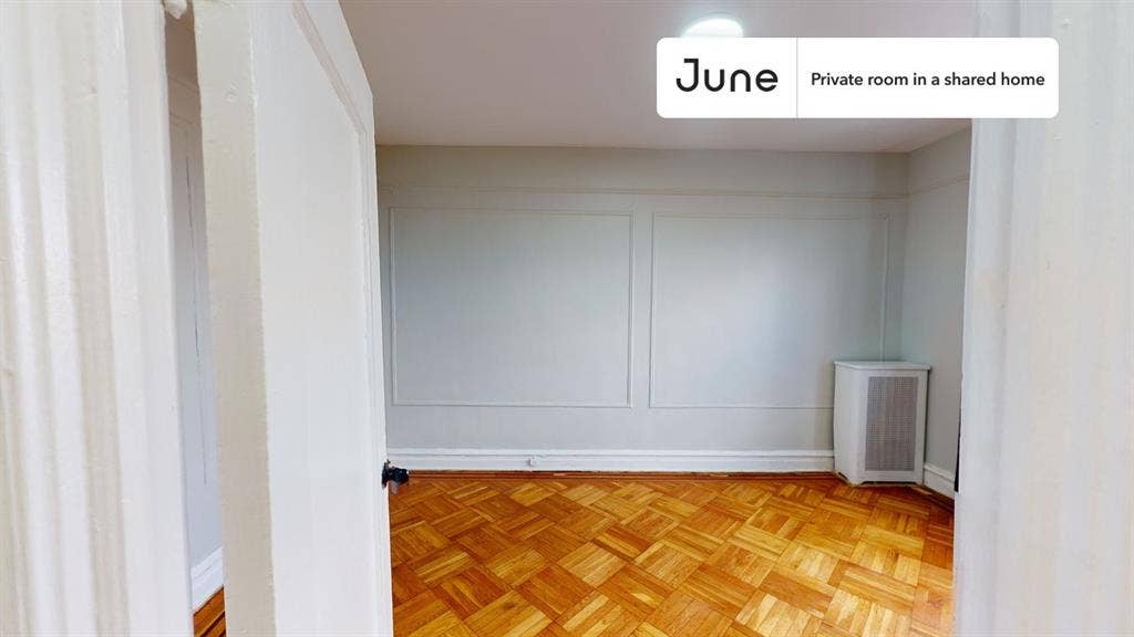 2 BR in New York City