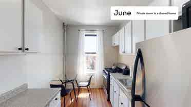 2 BR in New York City