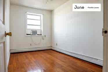 2 BR in New York City
