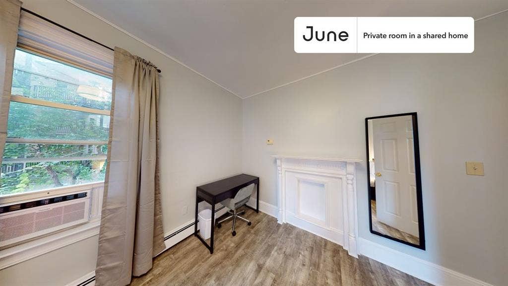 3 BR in Boston