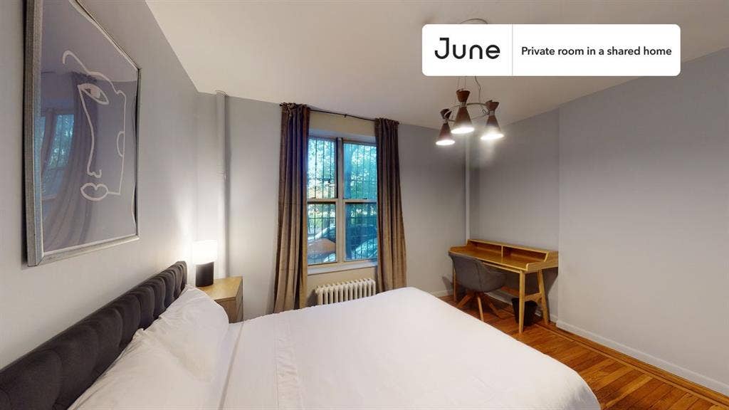4 BR in New York City