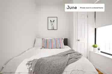 2 BR in New York City