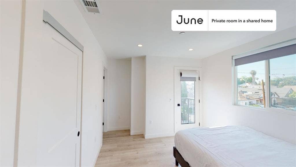 4 BR in Los Angeles