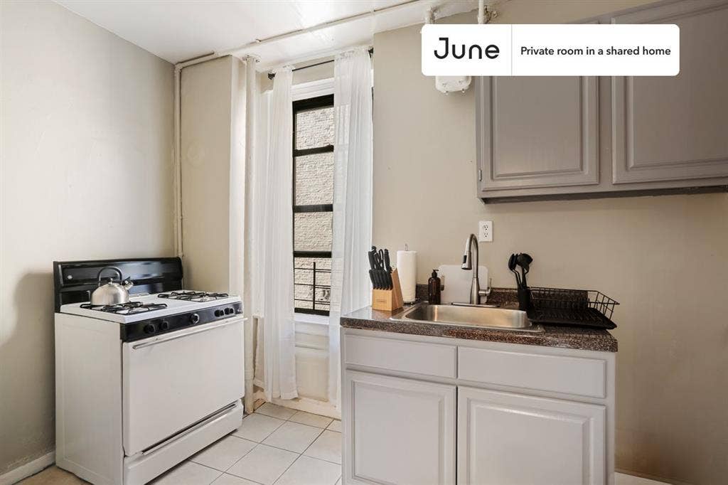 2 BR in New York City