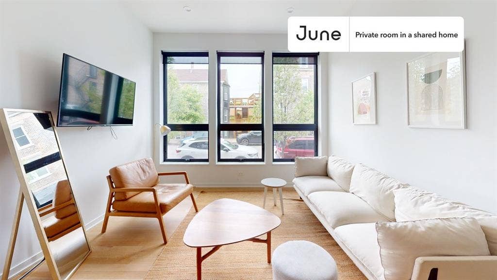 4 BR in Chicago