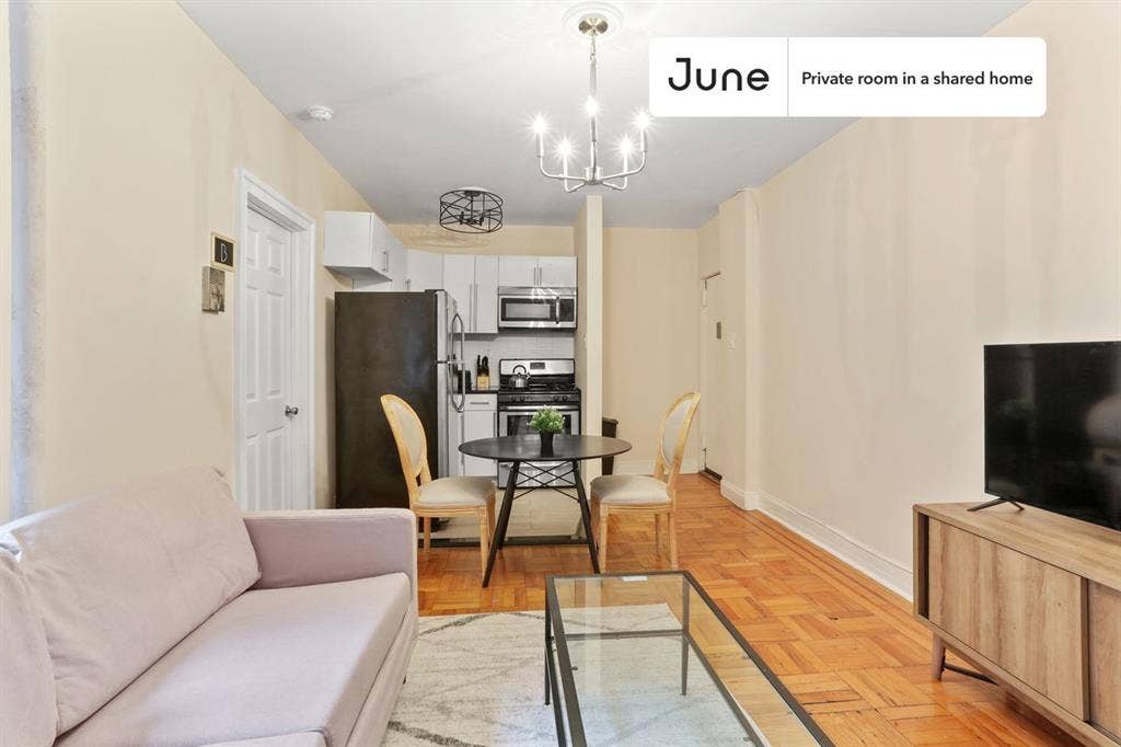 2 BR in New York City