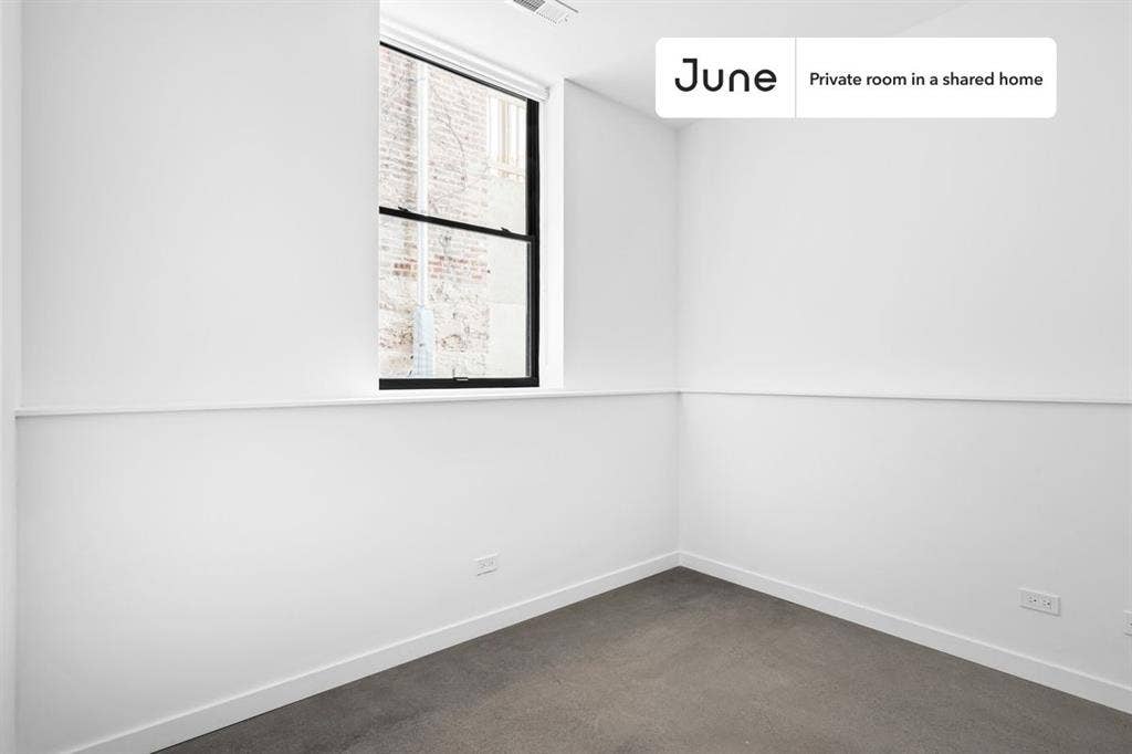 4 BR in Chicago