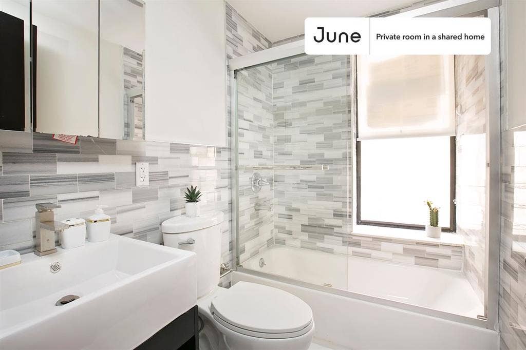 4 BR in New York City