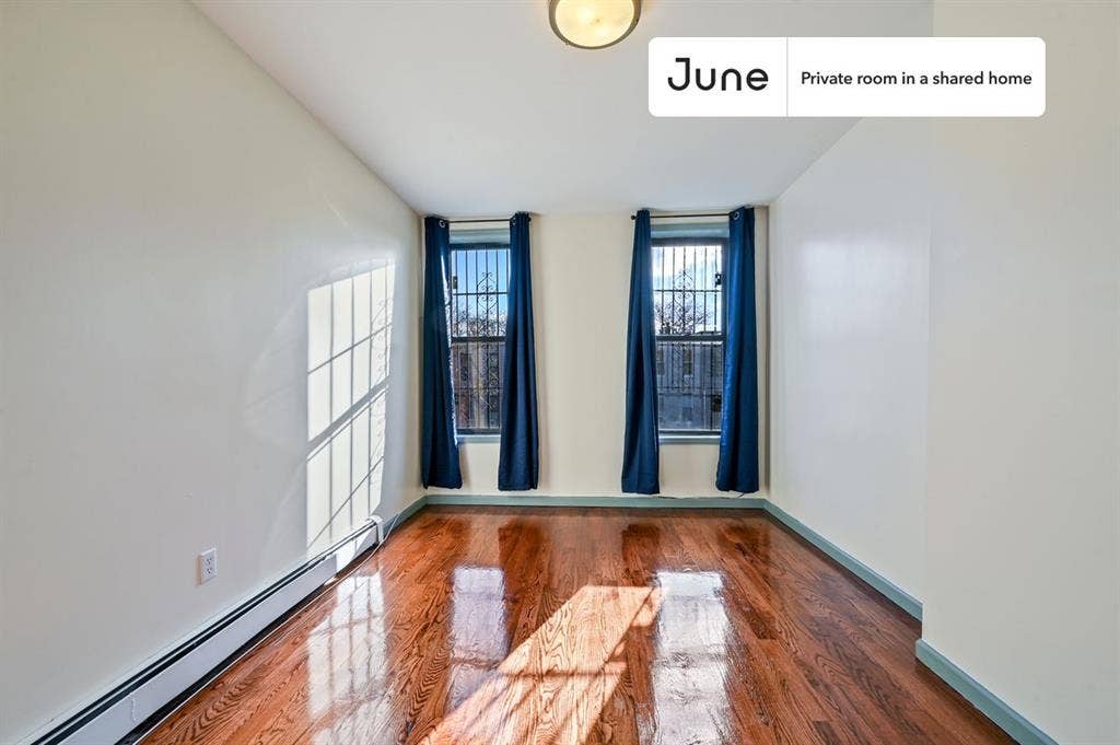 3 BR in New York City