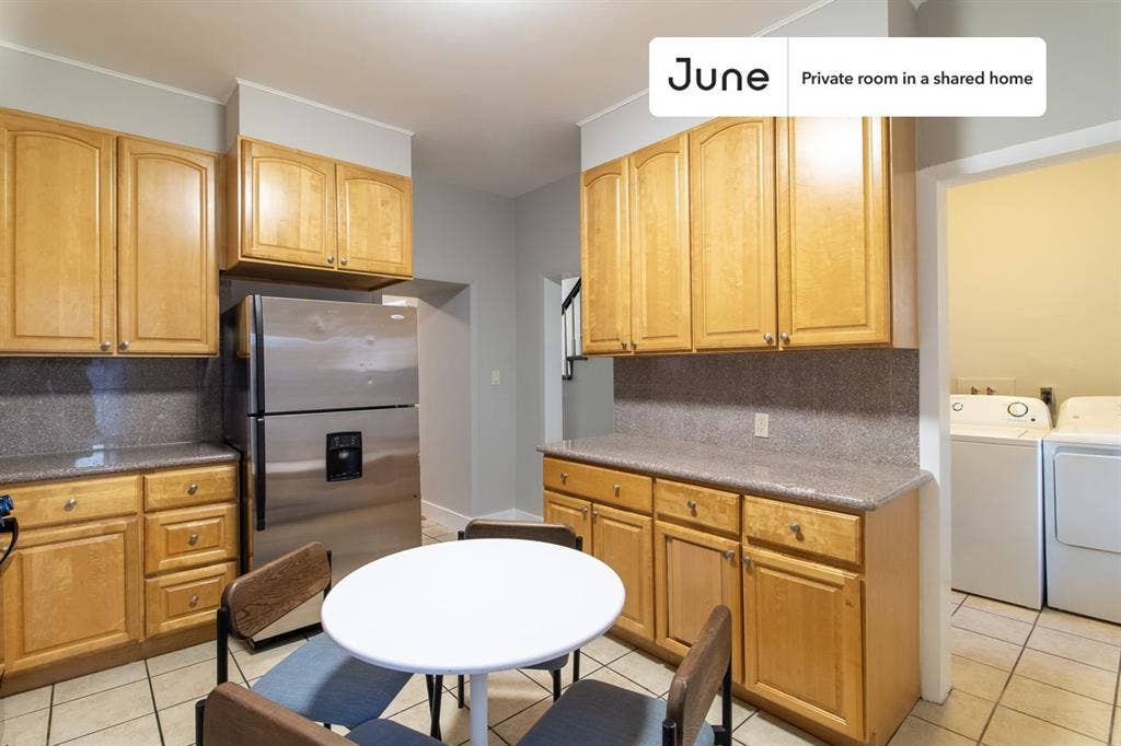 5 BR in Boston
