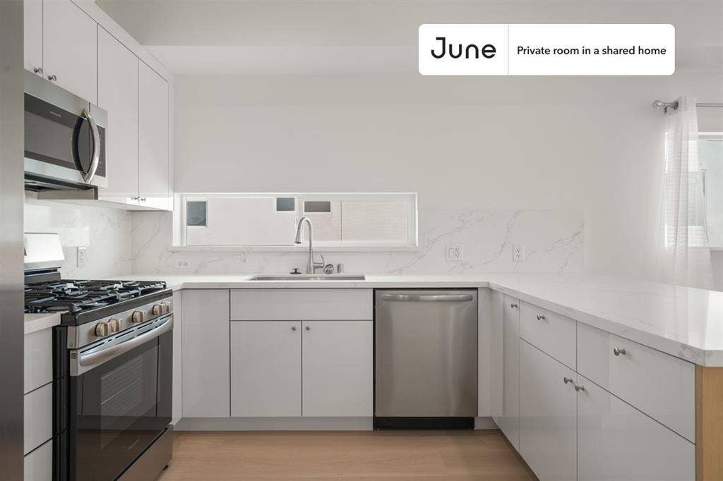 5 BR in Los Angeles