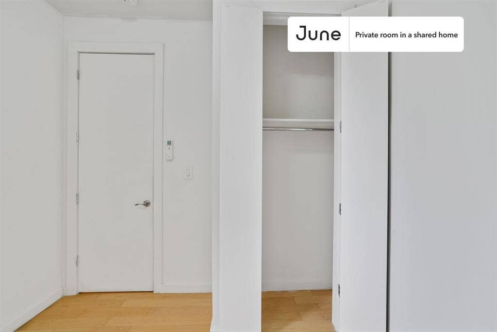 4 BR in New York City