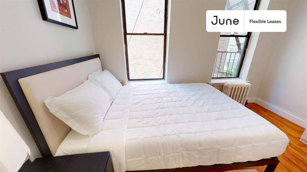 2 BR in New York City