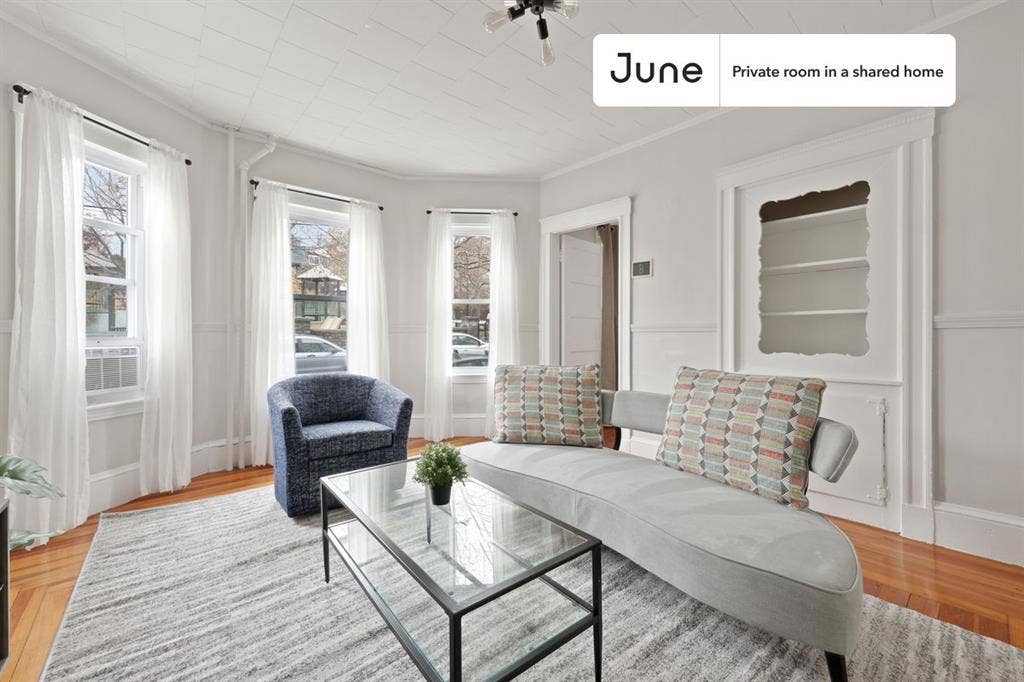 3 BR in Boston