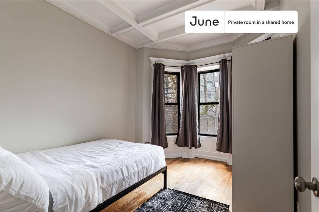 3 BR in New York City