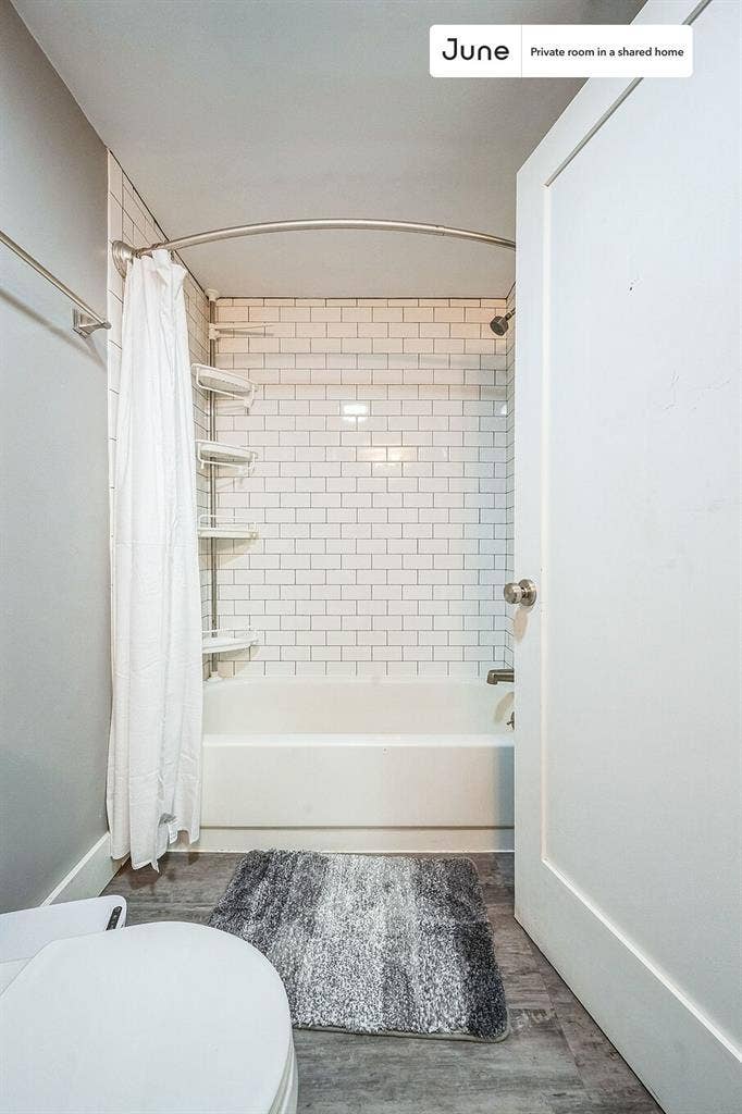 4 BR in Boston