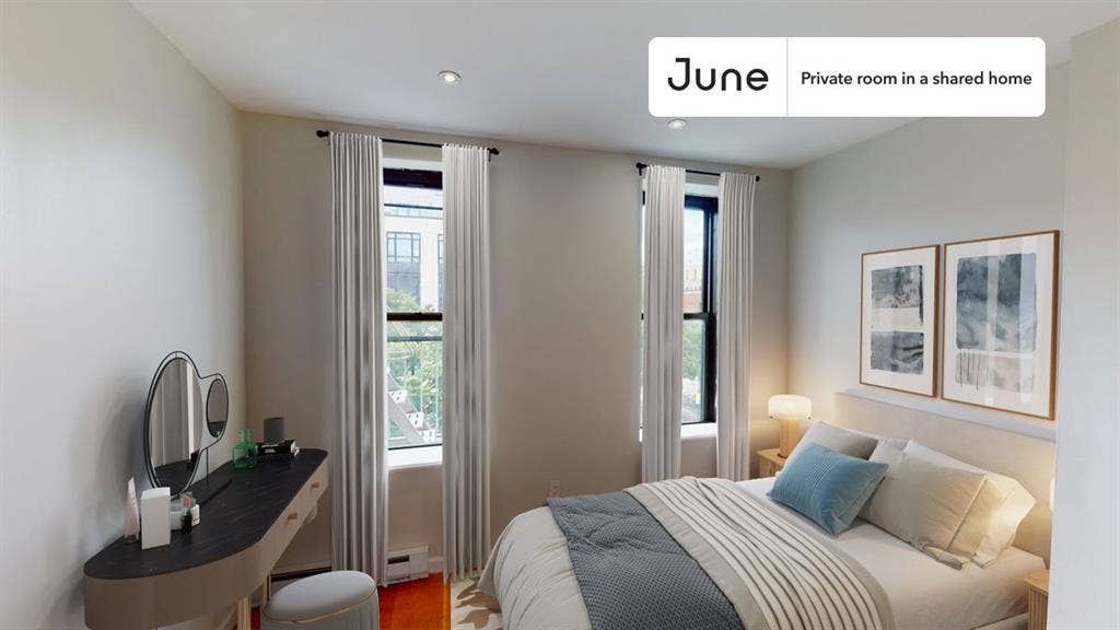 3 BR in New York City