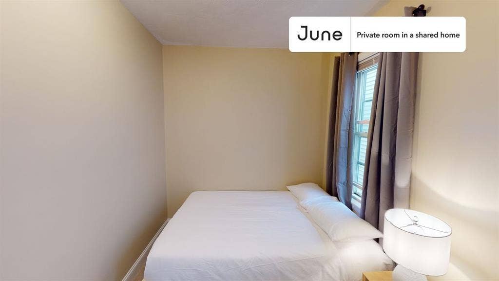 3 BR in Boston