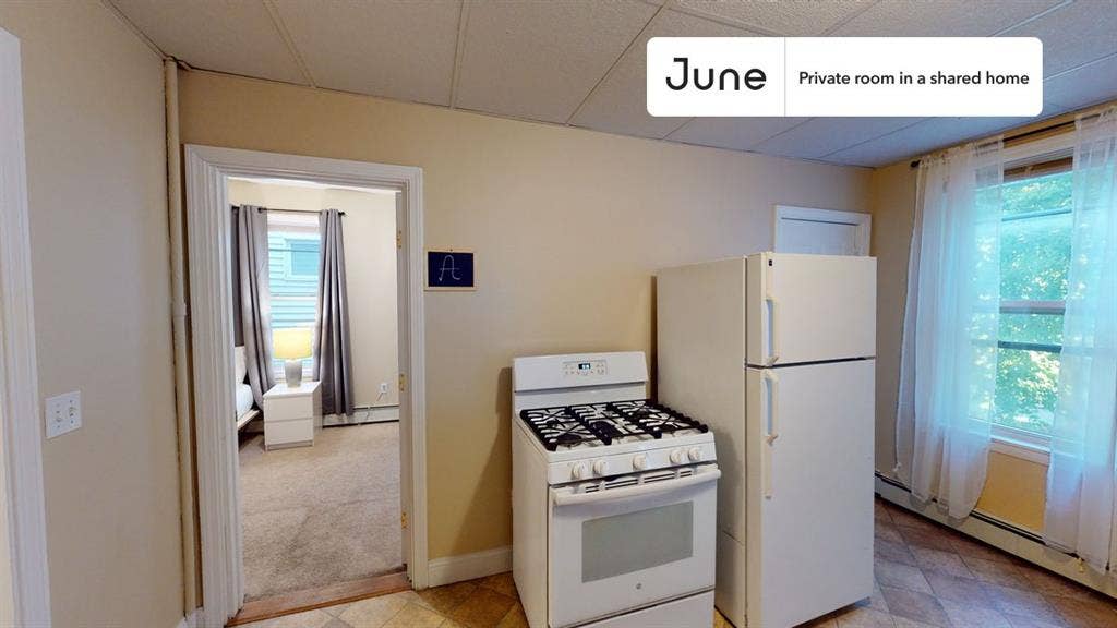 3 BR in Boston