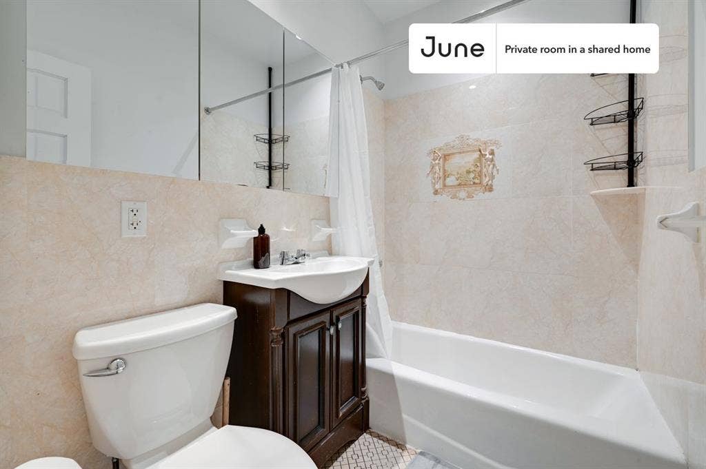 2 BR in New York City
