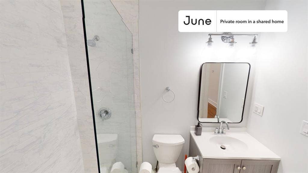 4 BR in Chicago