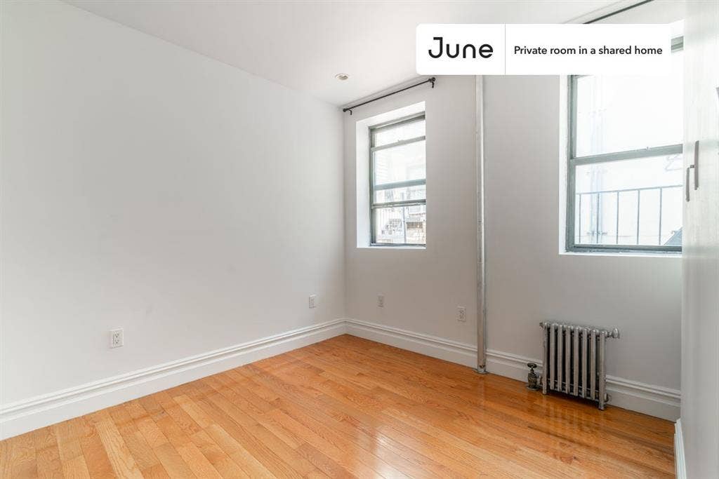2 BR in New York City