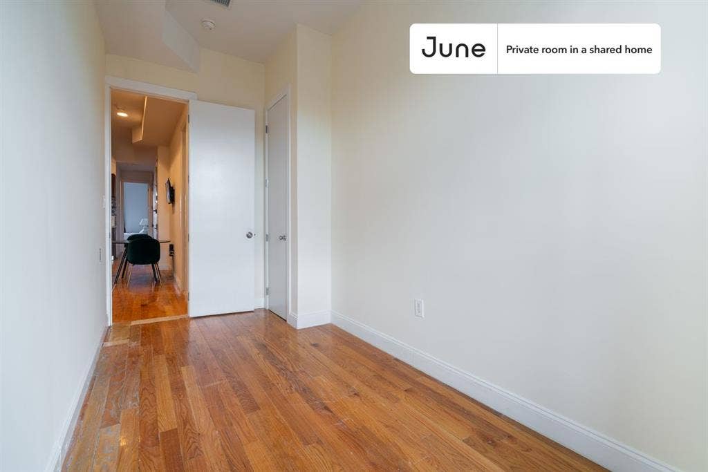 3 BR in New York City