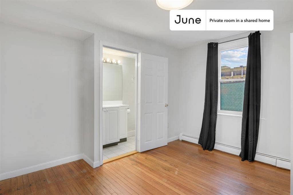 2 BR in Boston