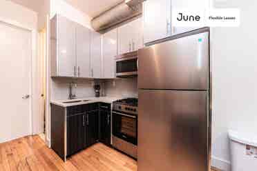 3 BR in New York City