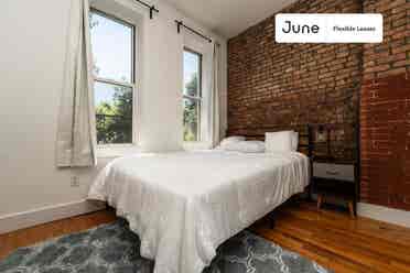 3 BR in New York City