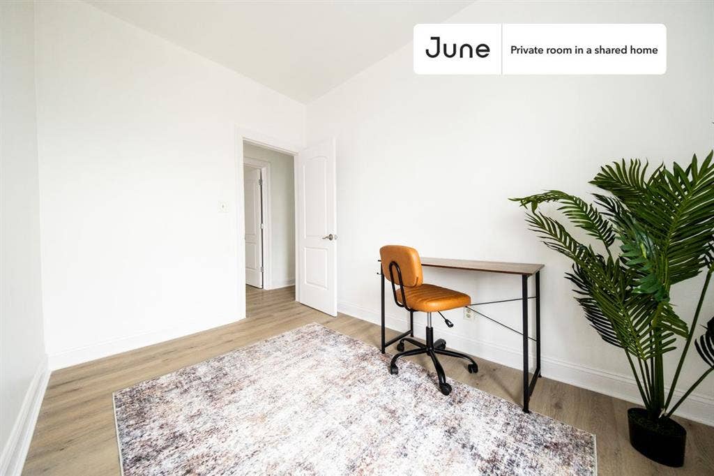 4 BR in New York City