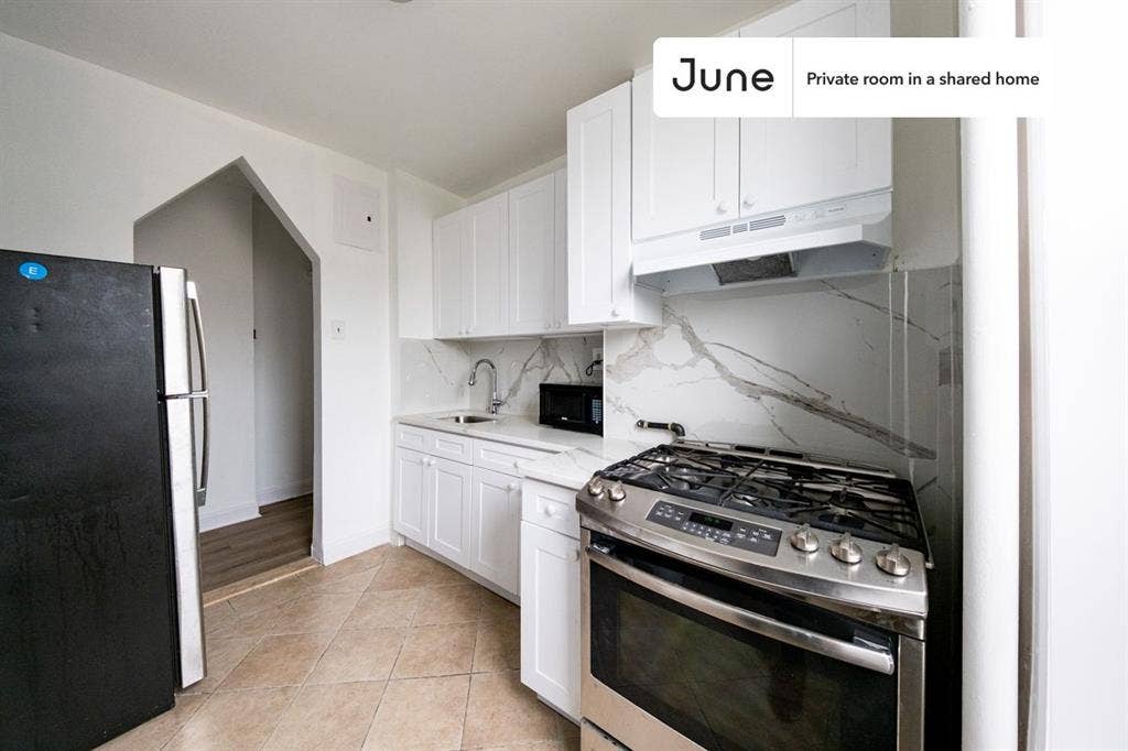 4 BR in New York City