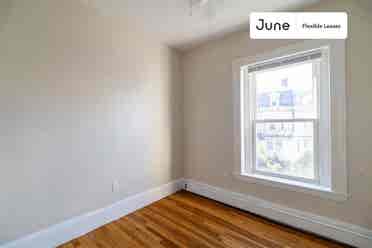 4 BR in Boston