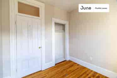 4 BR in Boston