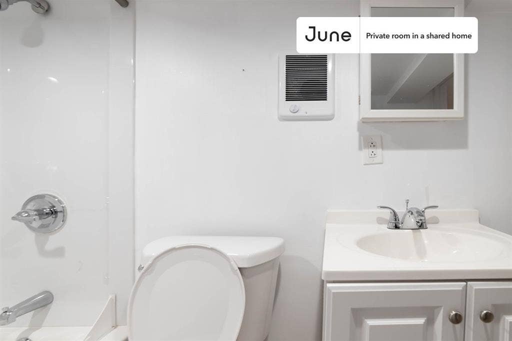 2 BR in New York City