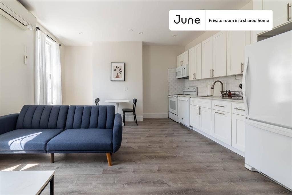 2 BR in New York City