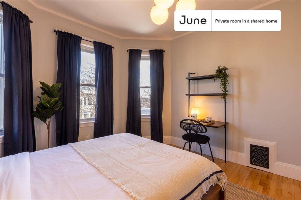4 BR in Boston