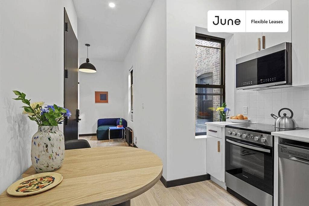 3 BR in New York City