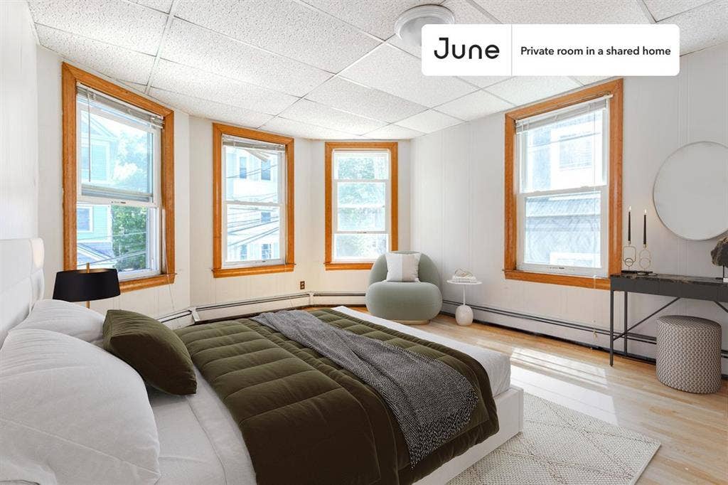 5 BR in Boston
