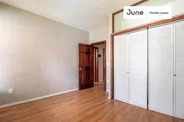 4 BR in Chicago