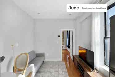 2 BR in New York City