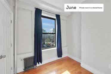2 BR in New York City