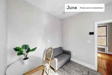 2 BR in New York City
