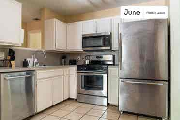 3 BR in Austin