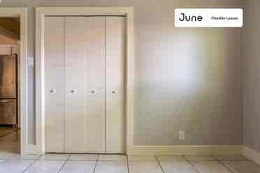 3 BR in Austin