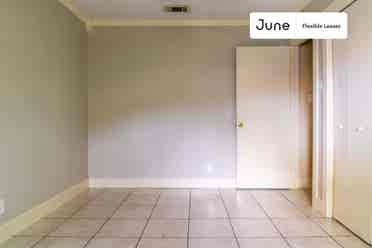 3 BR in Austin