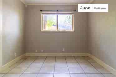 3 BR in Austin