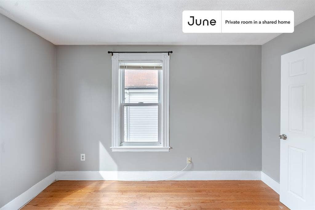 6 BR in Boston