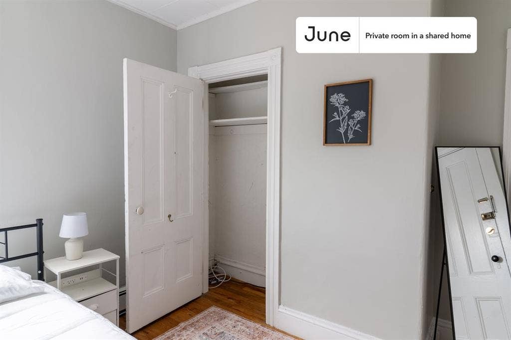 4 BR in Boston