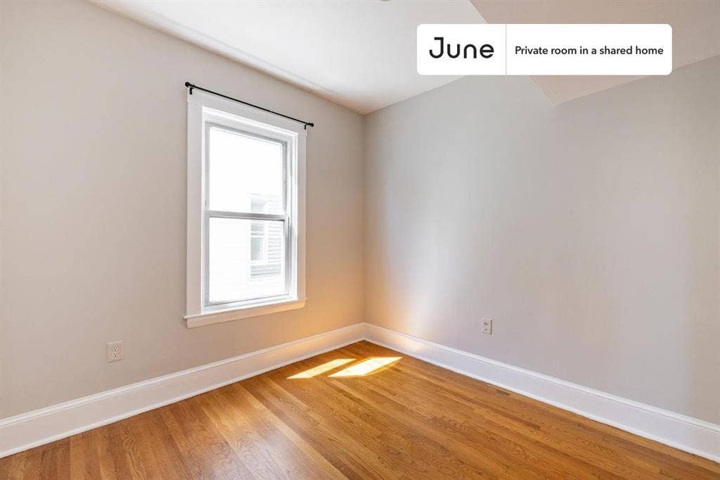3 BR in Boston